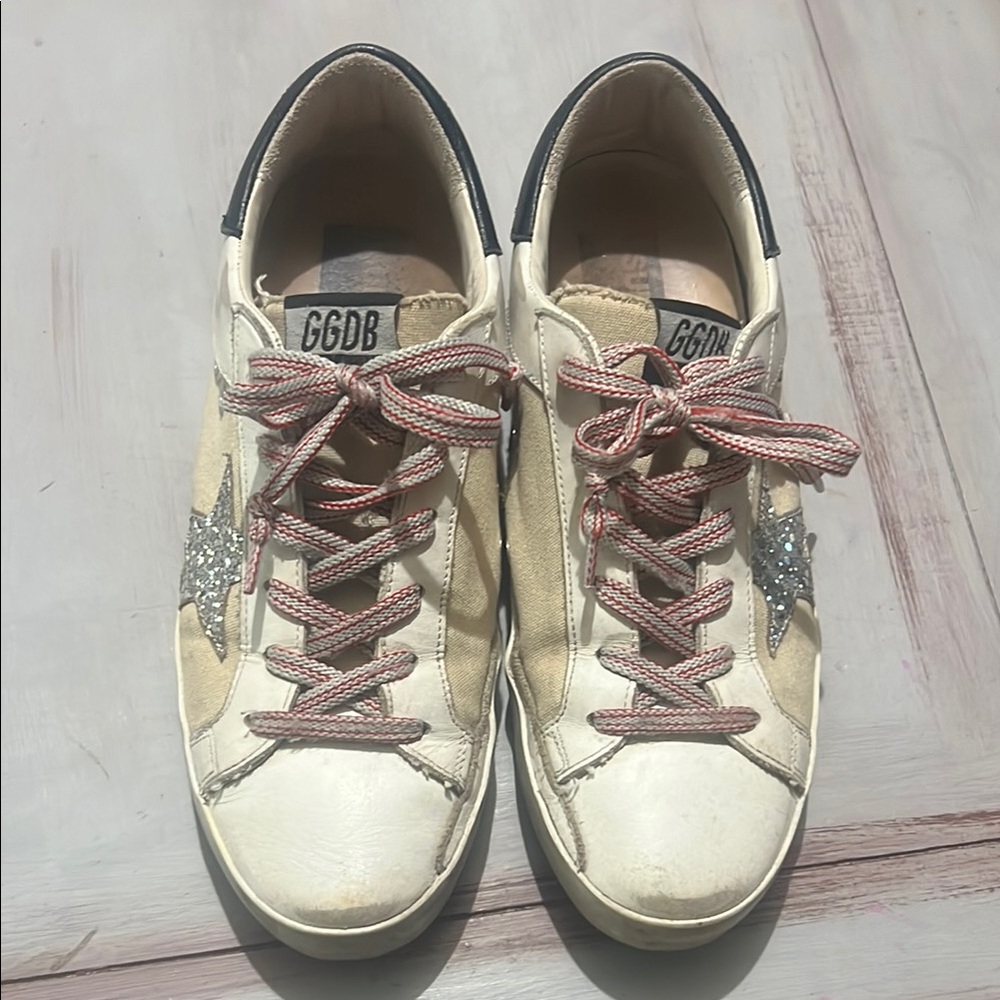 Golden Goose Women's Cream and Silver Sneakers